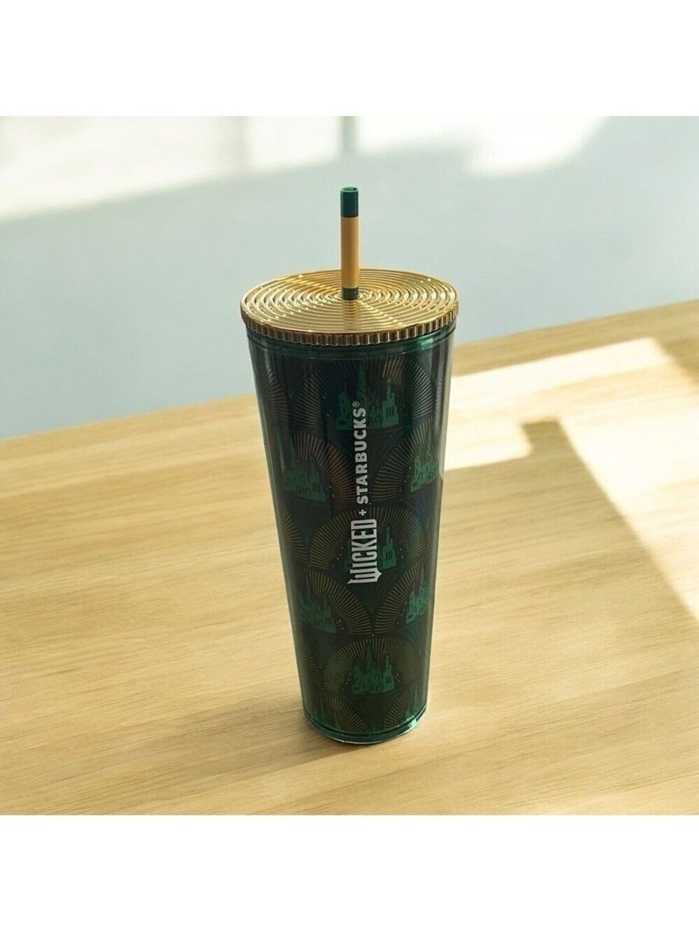 Starbucks WICKED Emerald City 24 oz green cold venti tumbler w gold metallic lid